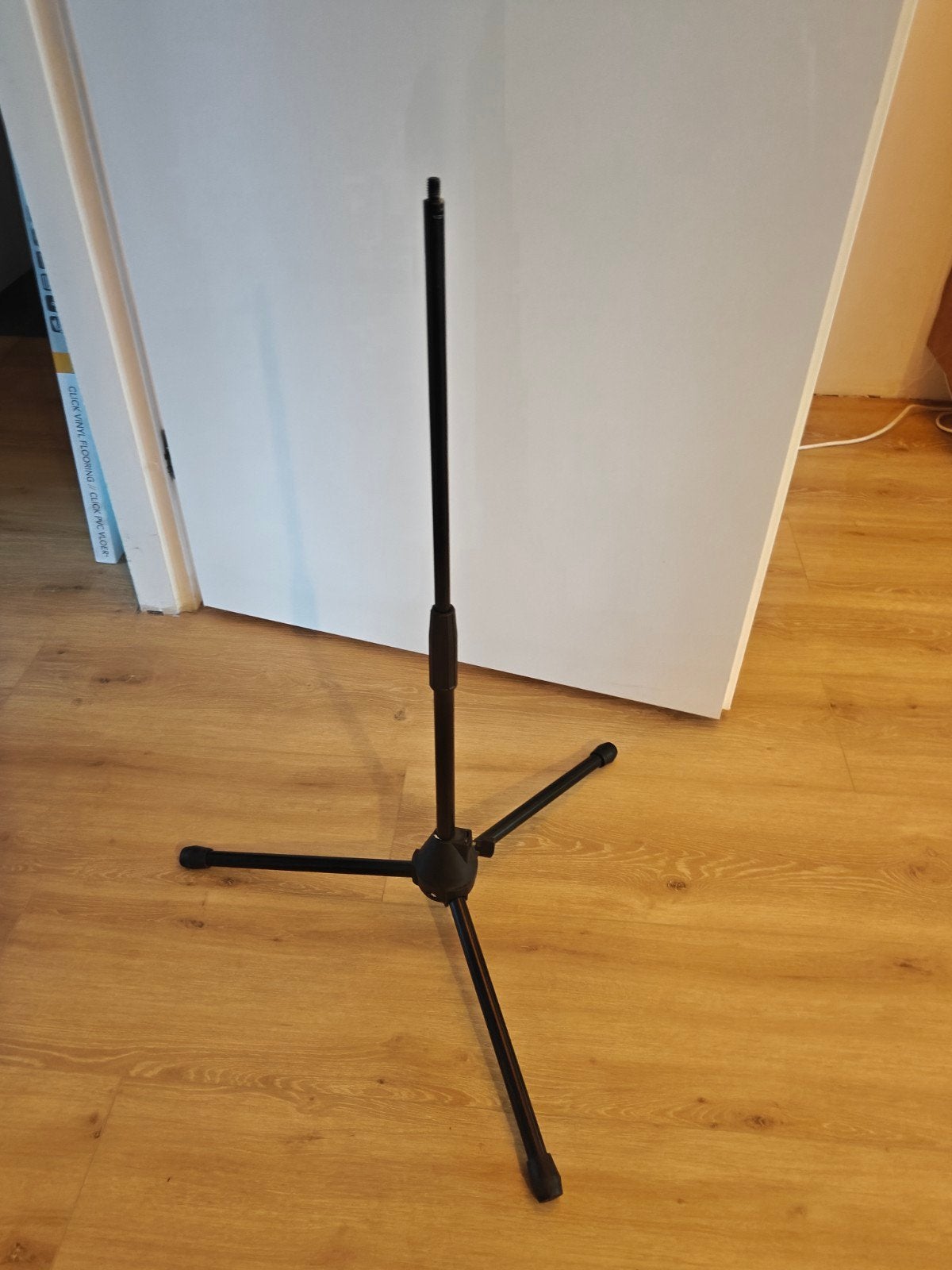 Compacte microfoonstandaard, in hoogte verstelbaar, Ophalen of Verzenden, Gebruikt, Instrumentstandaard, Microfoon
