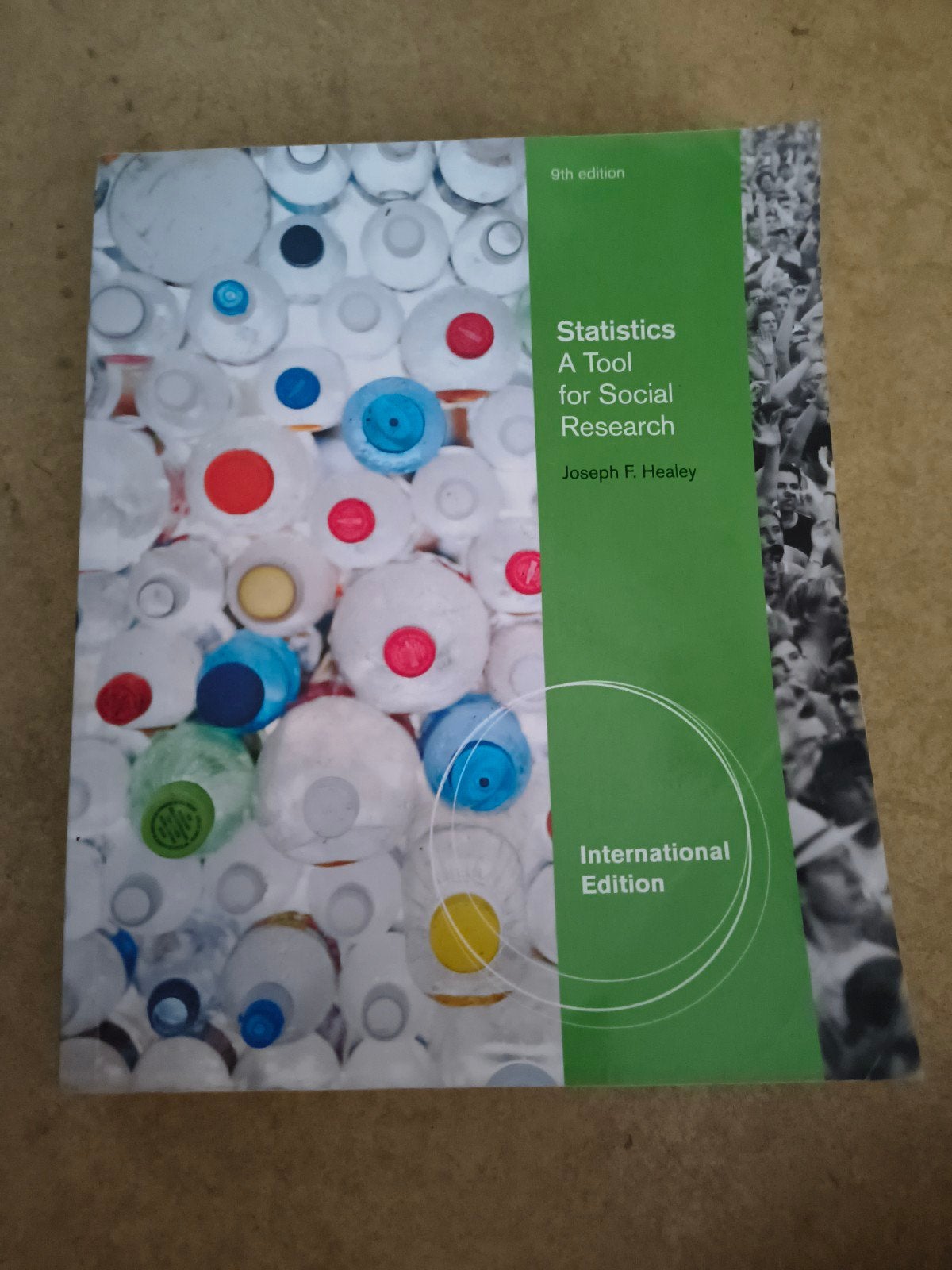 Statistics a tool for social research, Ophalen of Verzenden, Beta, WO