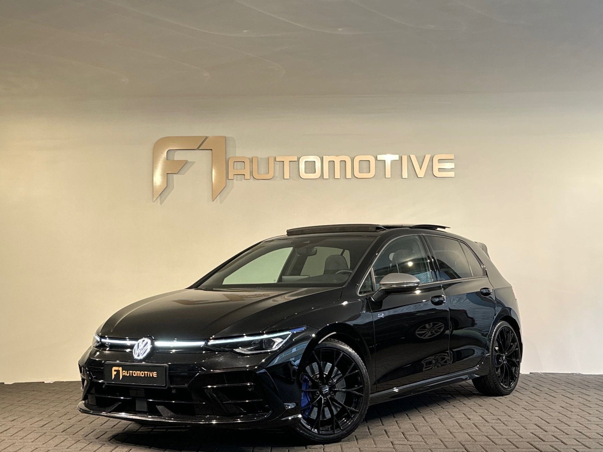 Volkswagen Golf 2.0 TSI 4M R Performance Pano|Akra|IQ|Drift, Auto's, Automaat, Gebruikt, Zwart, 4 cilinders