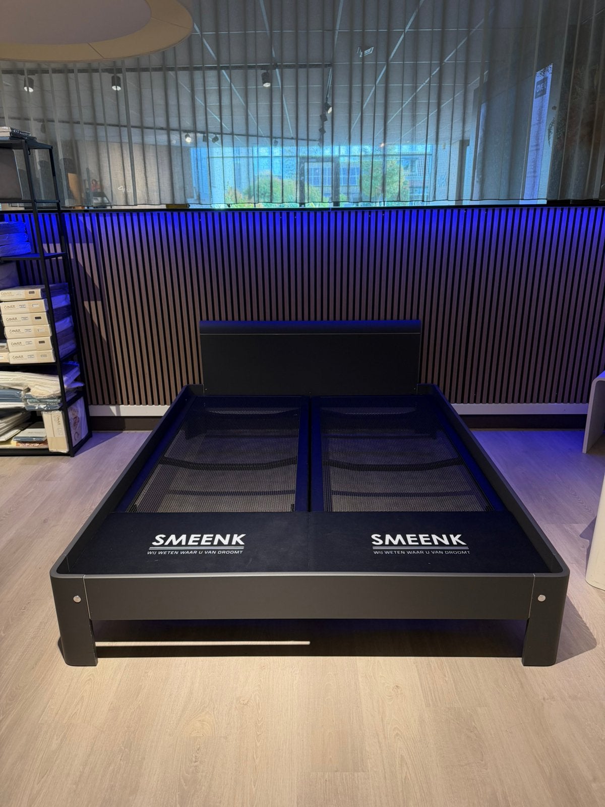 Auping Auronde 160x200 + hoofdbord NIEUWE matrassen! KOOPJE!, Wit, Ophalen of Verzenden, 200 cm, 160 cm