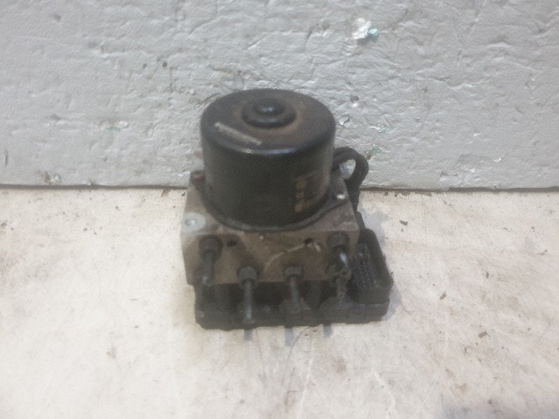 Abs Pomp Volkswagen Golf IV (1J1) 1998 1j0614217c, Gebruikt, Volkswagen, Volkswagen AG, Kundenbetreuung@volkswagen.de