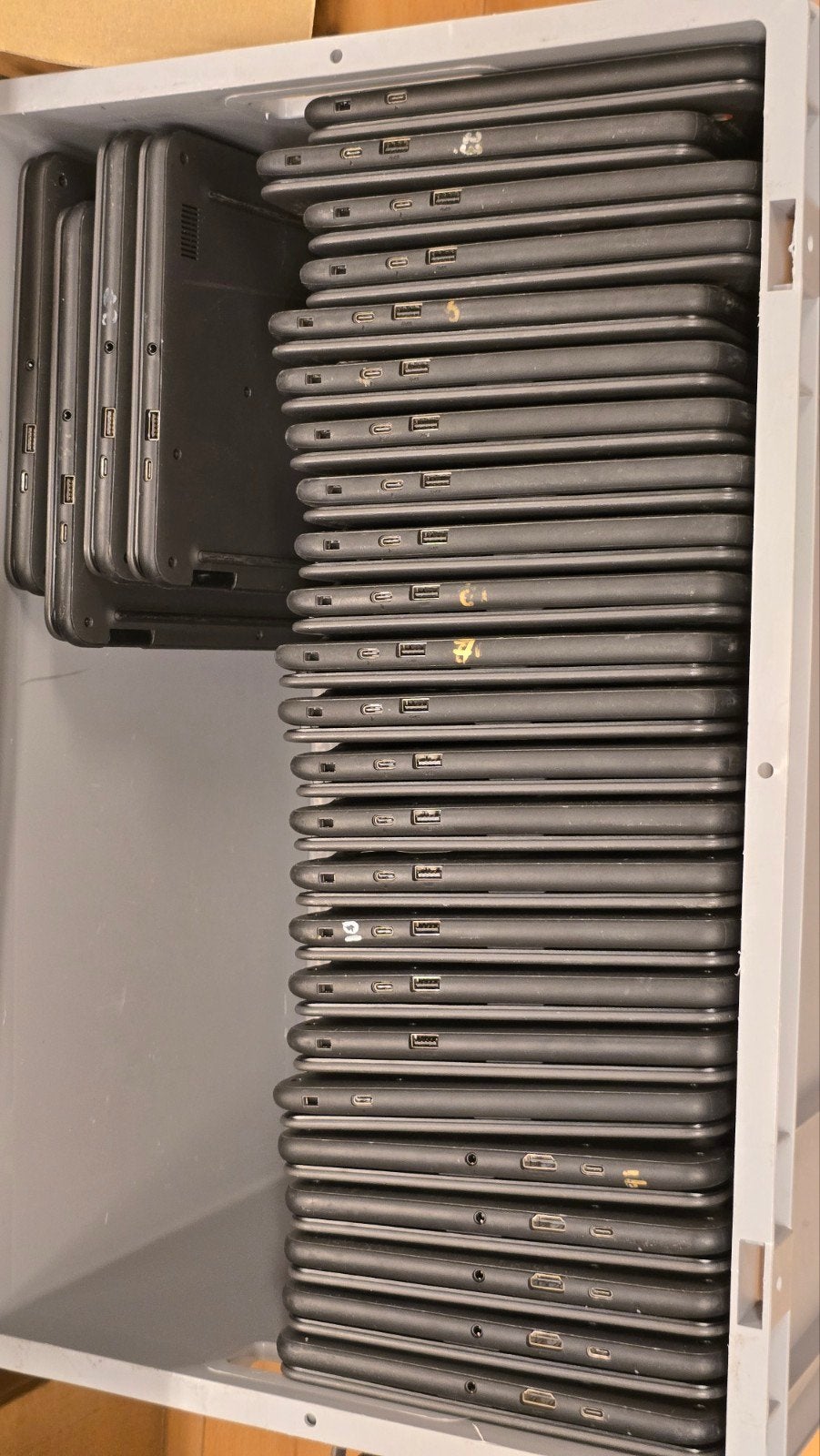 Partij 100 Chromebook 3100 3110 3120 cb314, 14 inch, Qwerty, Ophalen of Verzenden, 32 GB of minder