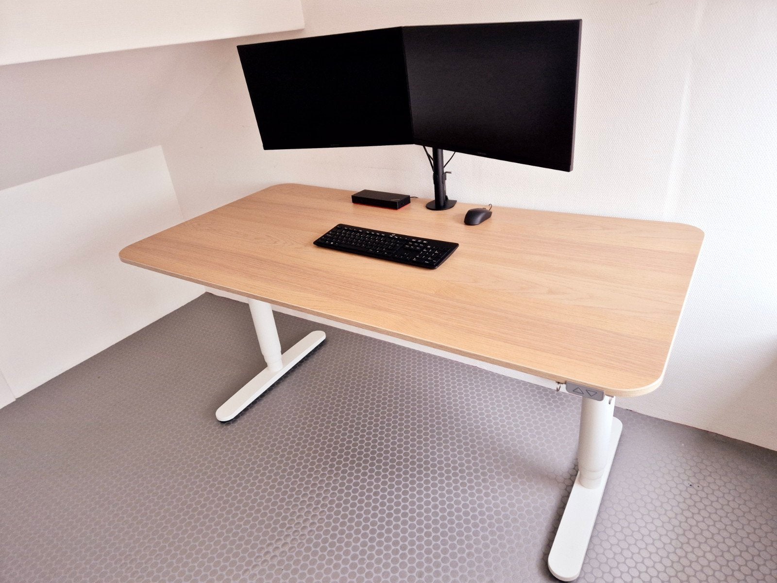 Mooi ruim electrisch verstelbaar zit sta bureau 80x160, Ophalen, Zit-sta bureau, 160 cm, Zo goed als nieuw
