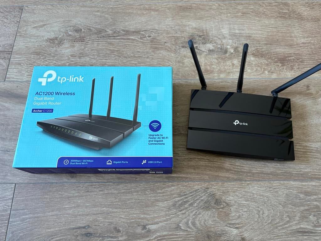 TP-Link AC200 Draadloze Router - Dual Band - complete doos, Ophalen, Zo goed als nieuw, Router