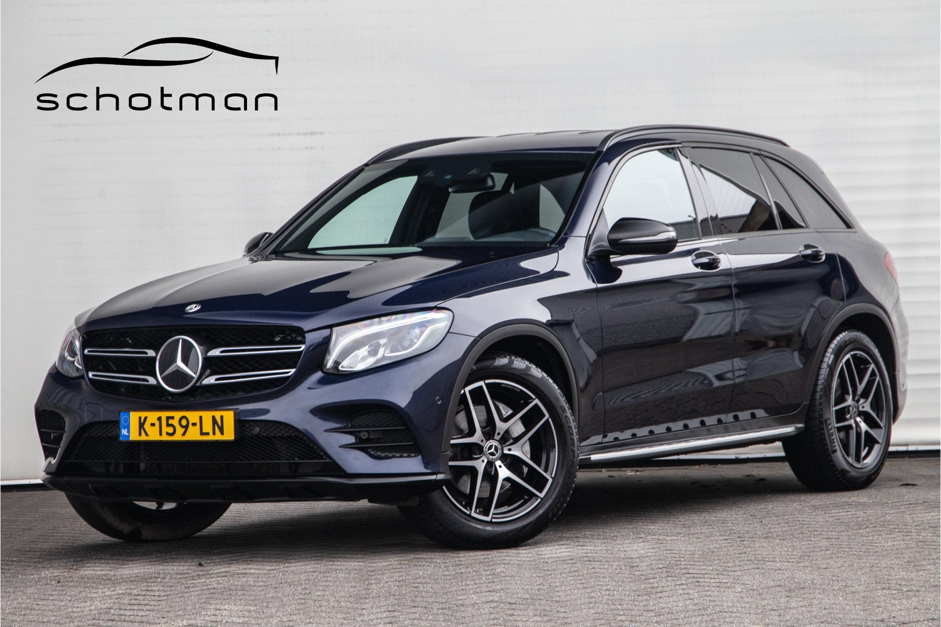 Mercedes-Benz GLC 250 4MATIC AMG Premium, Distronic, Head-up, Auto's, Mercedes-Benz, Bedrijf, Te koop, GLC, 4x4, ABS, Achteruitrijcamera