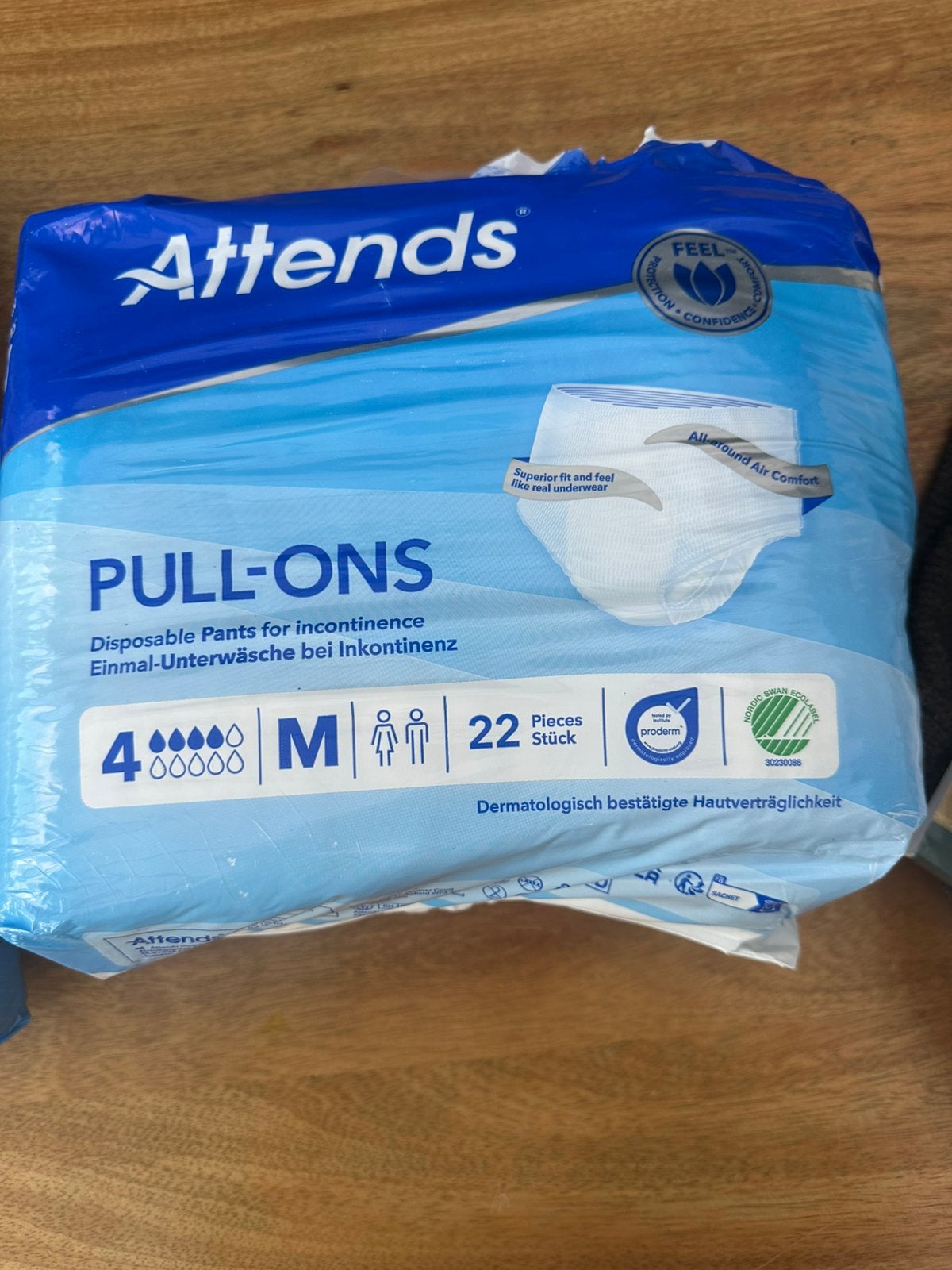 Attend pull on luierbroekjes maat M 22 stuks, Diversen, Ophalen of Verzenden, Nieuw