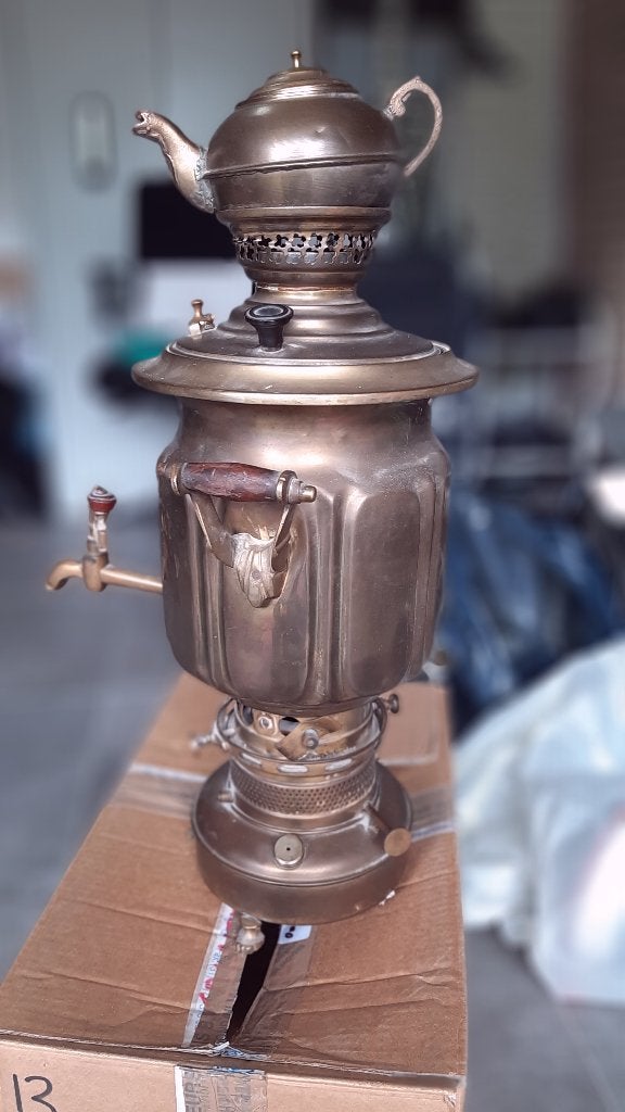 Samovar, Ophalen, Koper
