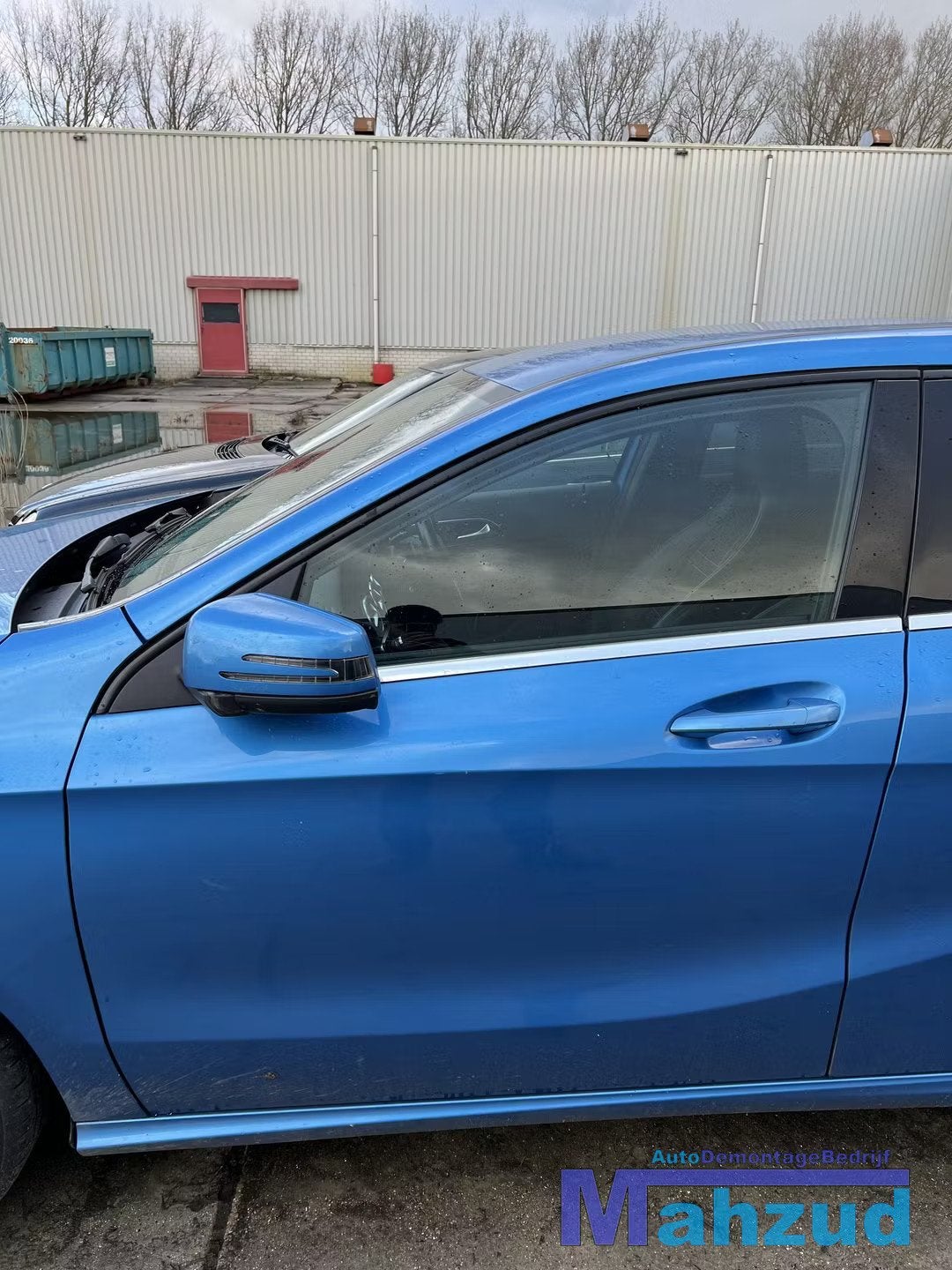 MERCEDES A KLASSE W176 blauw 162 links voor deur 2012-2018, Gebruikt, Mercedes-Benz AG, Deur, Mercedes-Benz