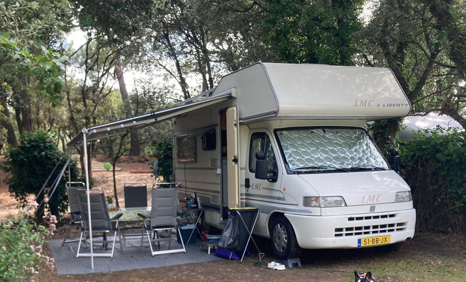 LMC Liberty Alkoof camper - Klaar voor avontuur!, Standaard zit, Alkoof, Ringverwarming, Fiat