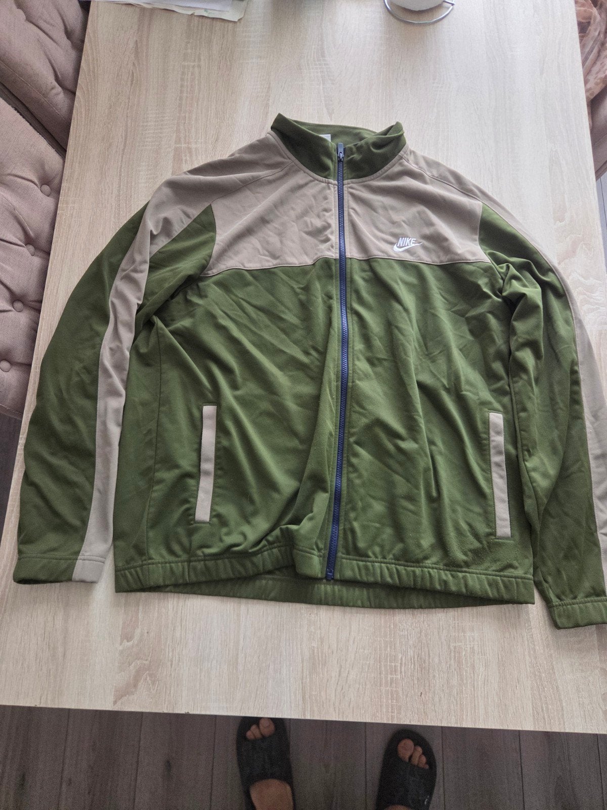 Nike trainingspak - Groen/Beige - Maat XXL, Nike, Overige maten, Ophalen of Verzenden, Zo goed als nieuw