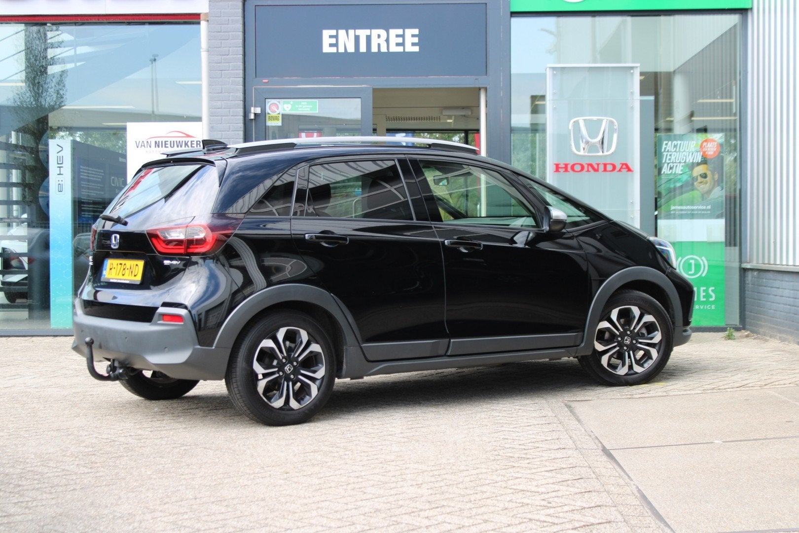 HONDA Jazz 1.5 e:HEV Hybrid Automaat Crosstar | Navi | Carpl, Automaat, Stof, 4 cilinders, Zwart