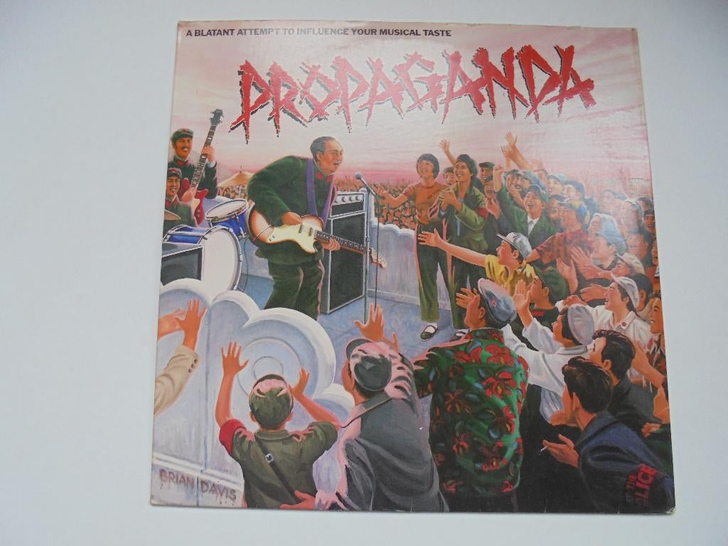 Vinyl Propaganda A blatant attempt 1979 Mao (L1), Ophalen, Zo goed als nieuw, 12 inch