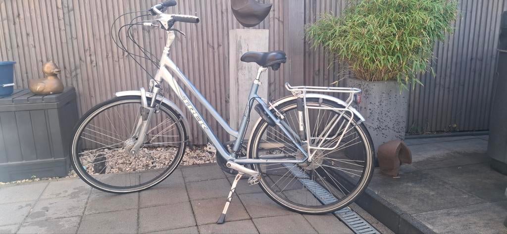 Trek T300 Navigator Damesfiets – 24 Versnellingen, Ophalen, Gebruikt, Versnellingen, 50 tot 53 cm