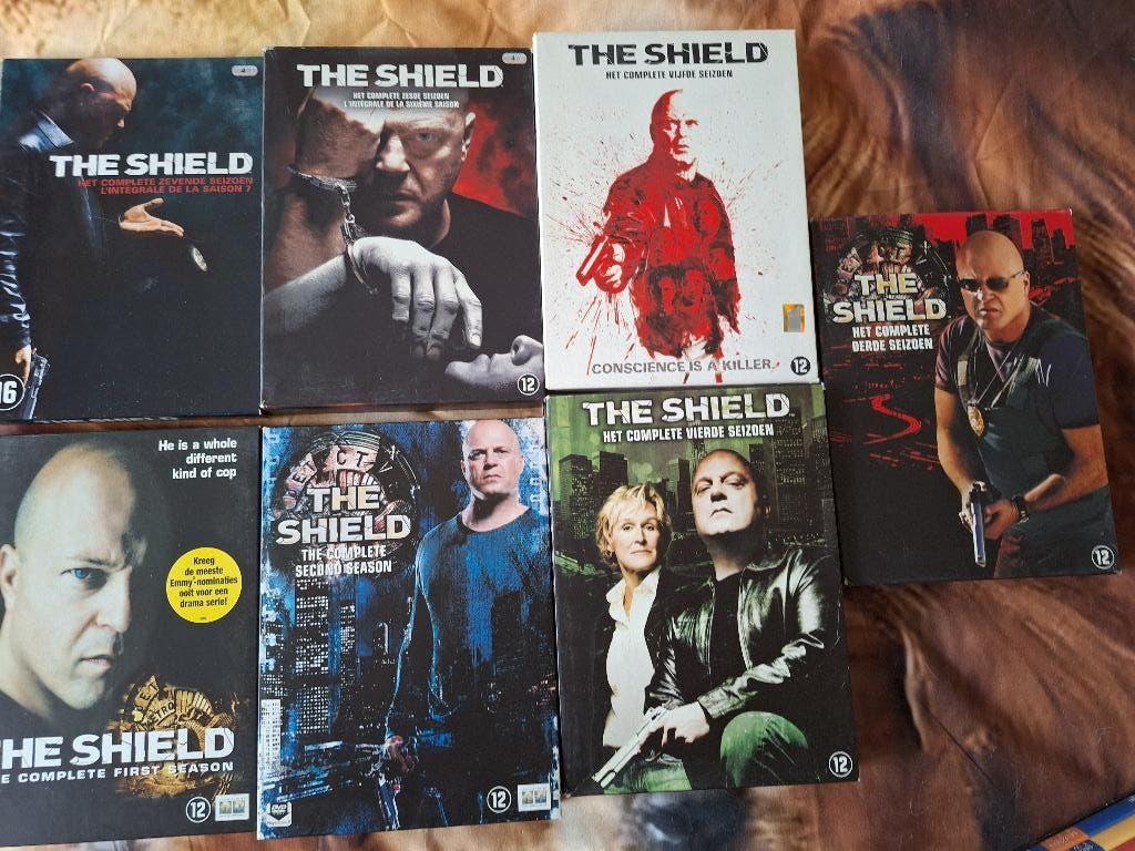 shield 1 t/m. 7  compleet, Vanaf 9 jaar, Ophalen of Verzenden, Gebruikt, Actie en Avontuur