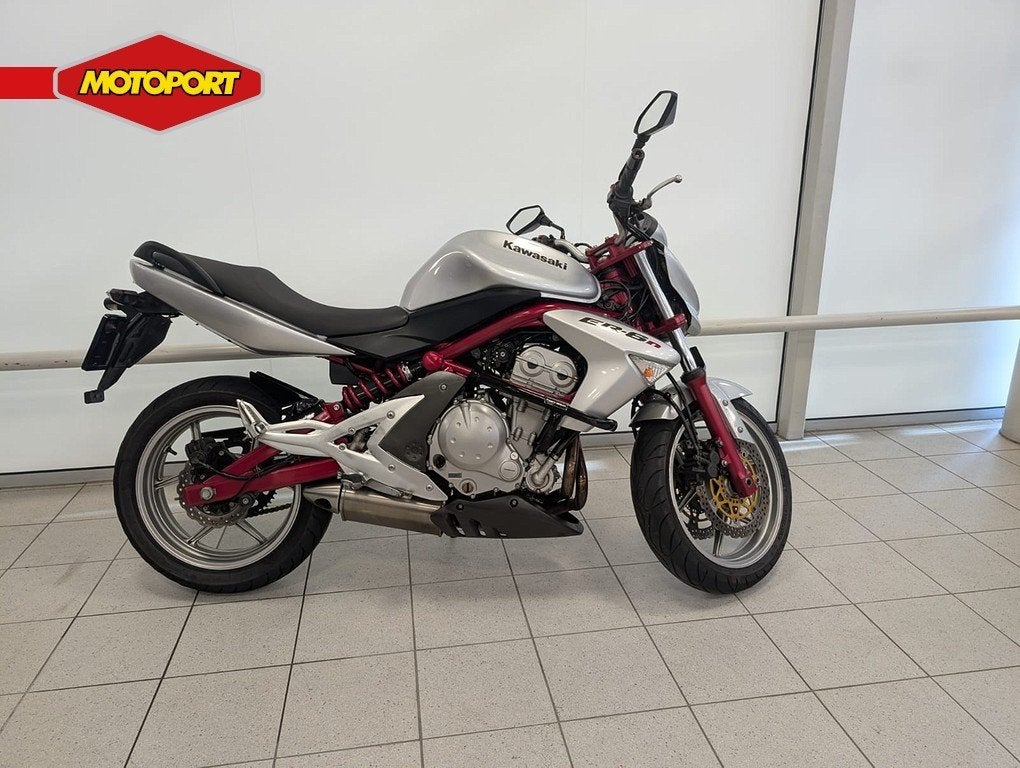 Kawasaki ER-6 n ABS (bj 2007), Info@kawasaki.nl, Jacobus Spijkerdreef 1-3
2132 PZ  Hoofddorp, NL, Kawasaki Motors Europe N.V.