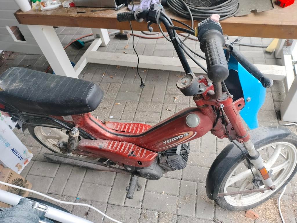 Tomos brommer luxe - moet nagekeken worden, Ophalen of Verzenden, Gebruikt, Overige modellen