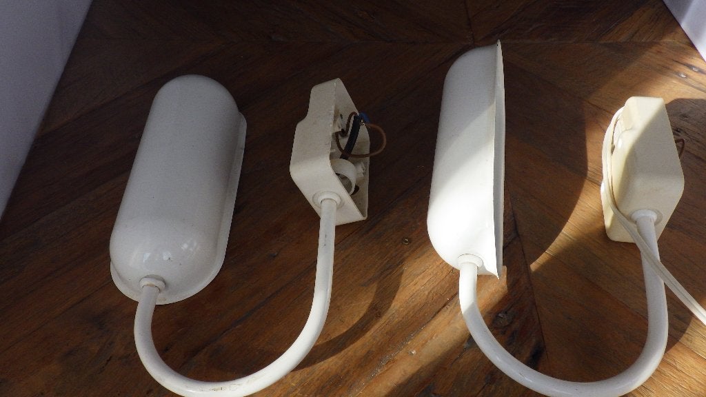 twee mooie wandlampen van metaal: vrieland, Ophalen of Verzenden, Gebruikt, Metaal, Wandlamp