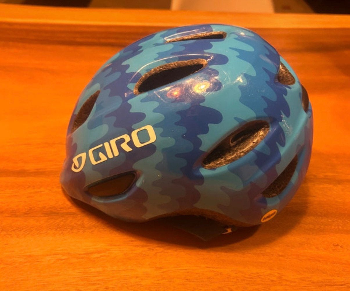 Giro scam kinder helm maat xs, Ophalen, Zo goed als nieuw, XS