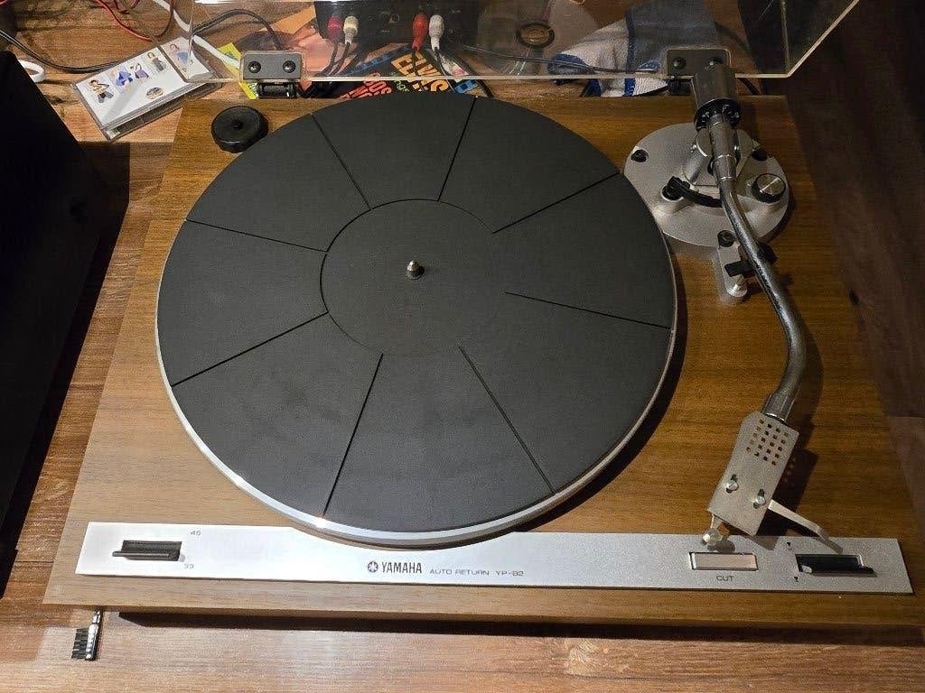 Yamaha YP-B2 Platenspeler, Audio, Tv en Foto, Overige merken, Ophalen of Verzenden, Platenspeler, Gebruikt