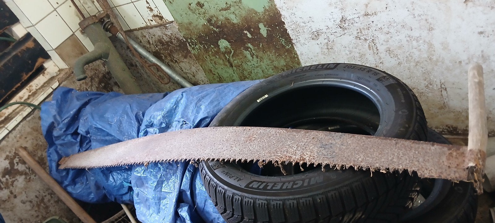 Antieke boomzaag, 2 meter lang en vlijmscherp, Ophalen of Verzenden