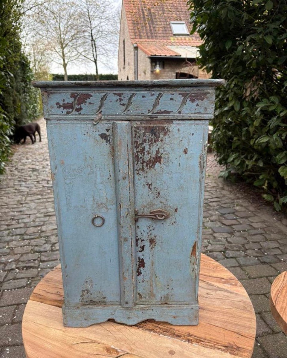 Oud kastje uit India, Ophalen, Gebruikt, Hout, Nvt
