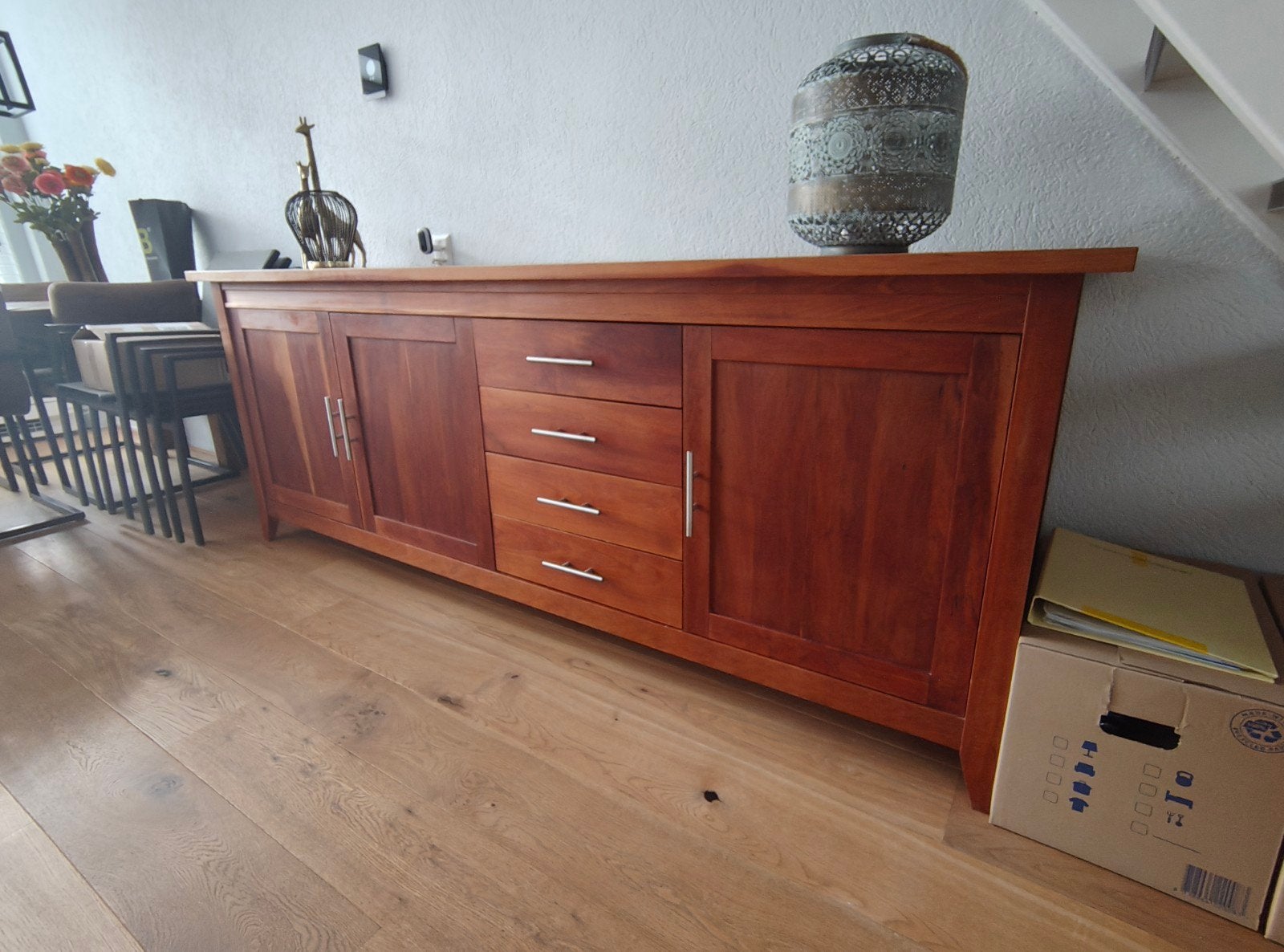 Handgemaakt dressoir van massief Amerikaans kersen., Ophalen