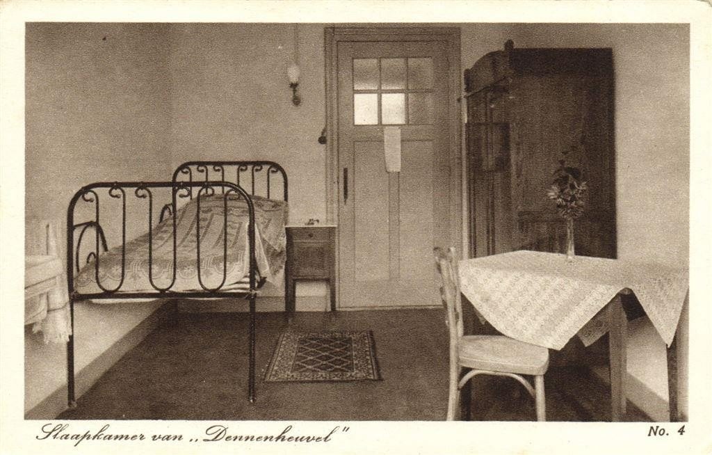 Slaapkamer van Dennenheuvel - Ossendrecht, N.B. - ongelopen, Ophalen of Verzenden, 1920 tot 1940, Ongelopen, Noord-Brabant