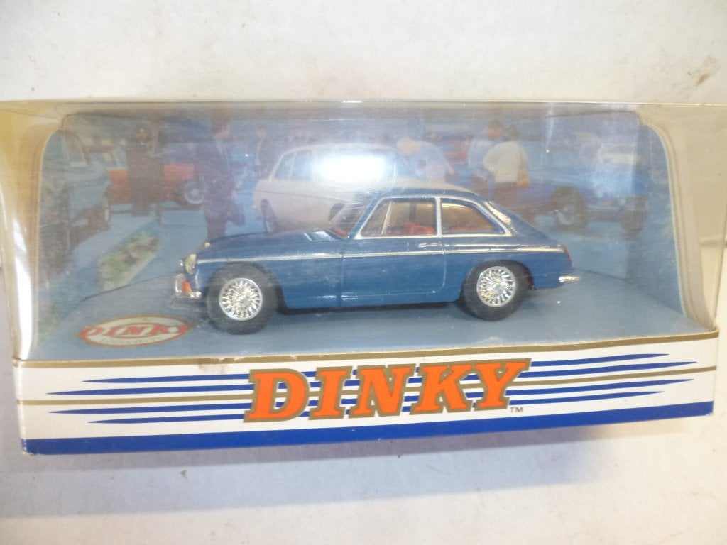 Matchbox Dinky DY 3 MGB GT 1965 nieuw in doos 1:43 auto, Ophalen of Verzenden, Nieuw, Auto, Matchbox