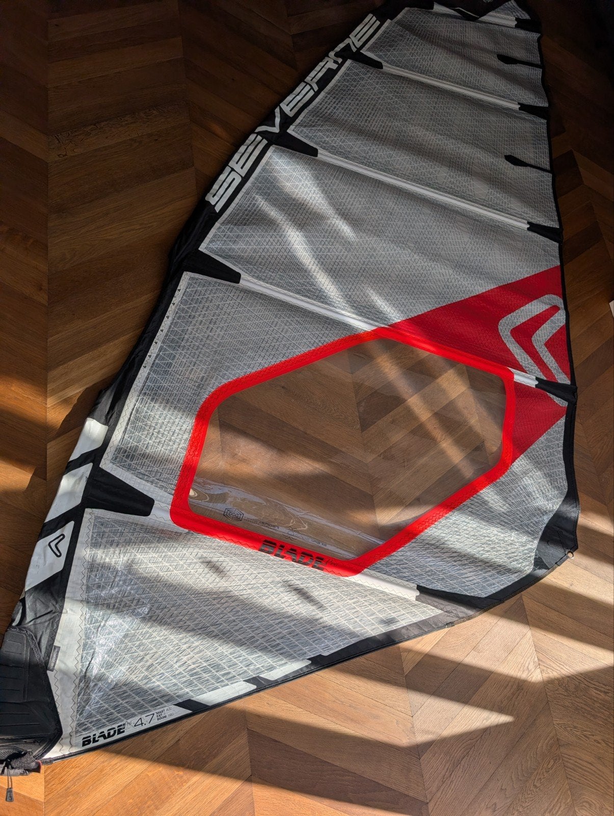 Severne Blade Pro 4.7 MOOI!, Watersport en Boten, Windsurfen, Ophalen, Zo goed als nieuw, Zeil