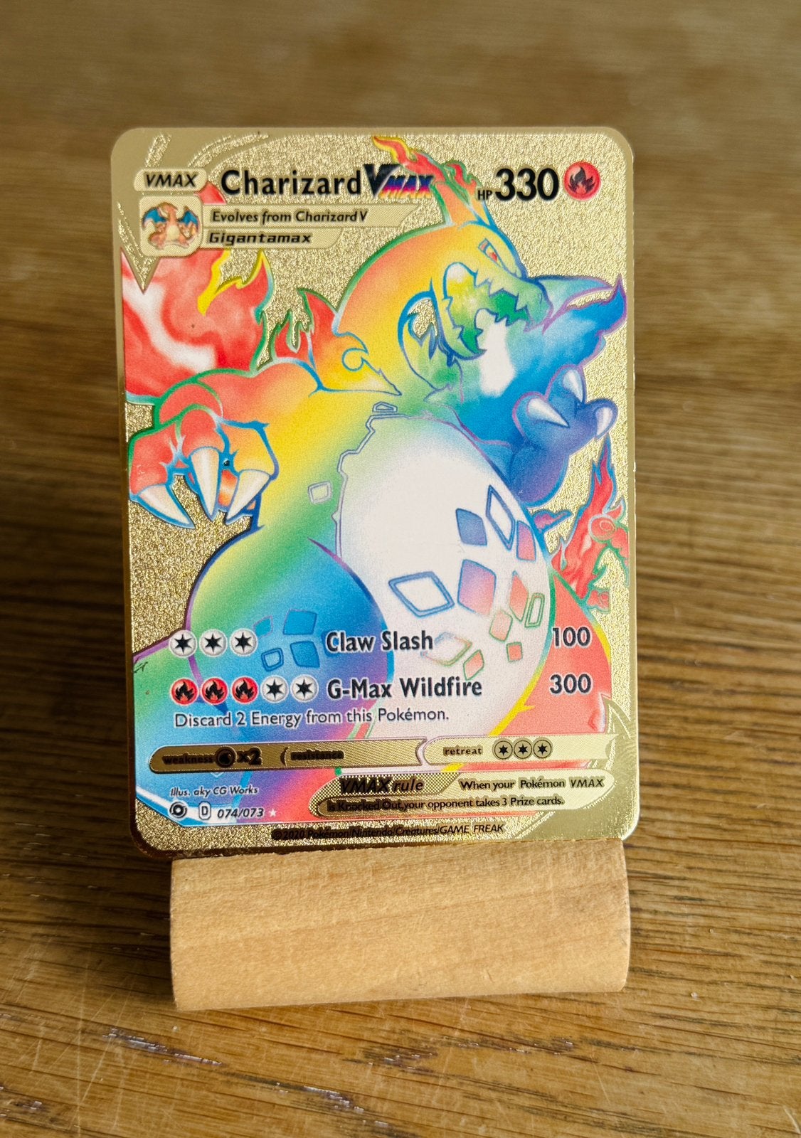 Metalen gouden Pokémonkaart Charizard Rainbow, nieuw!, Ophalen of Verzenden, Nieuw