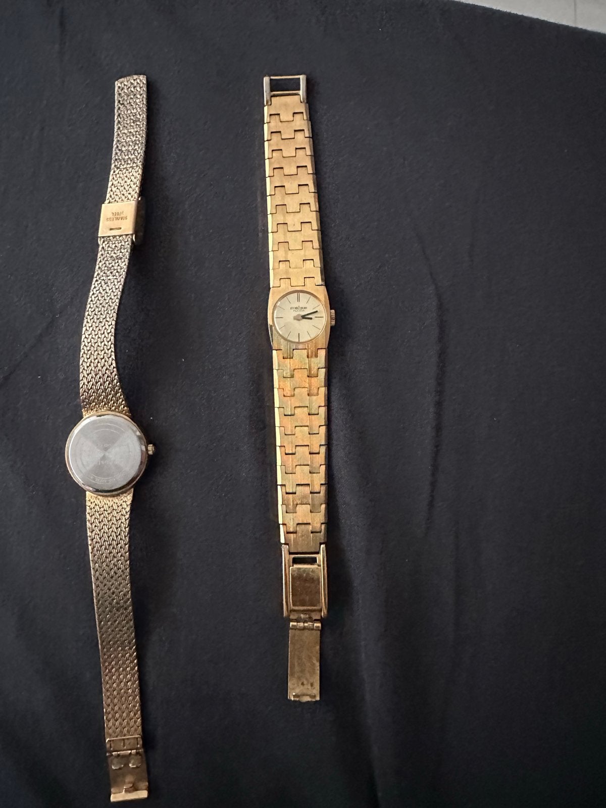 Twee vintage gouden dameshorloges, Pallas Adora en onbekend, Overige merken, Gebruikt, Polshorloge, Ophalen of Verzenden