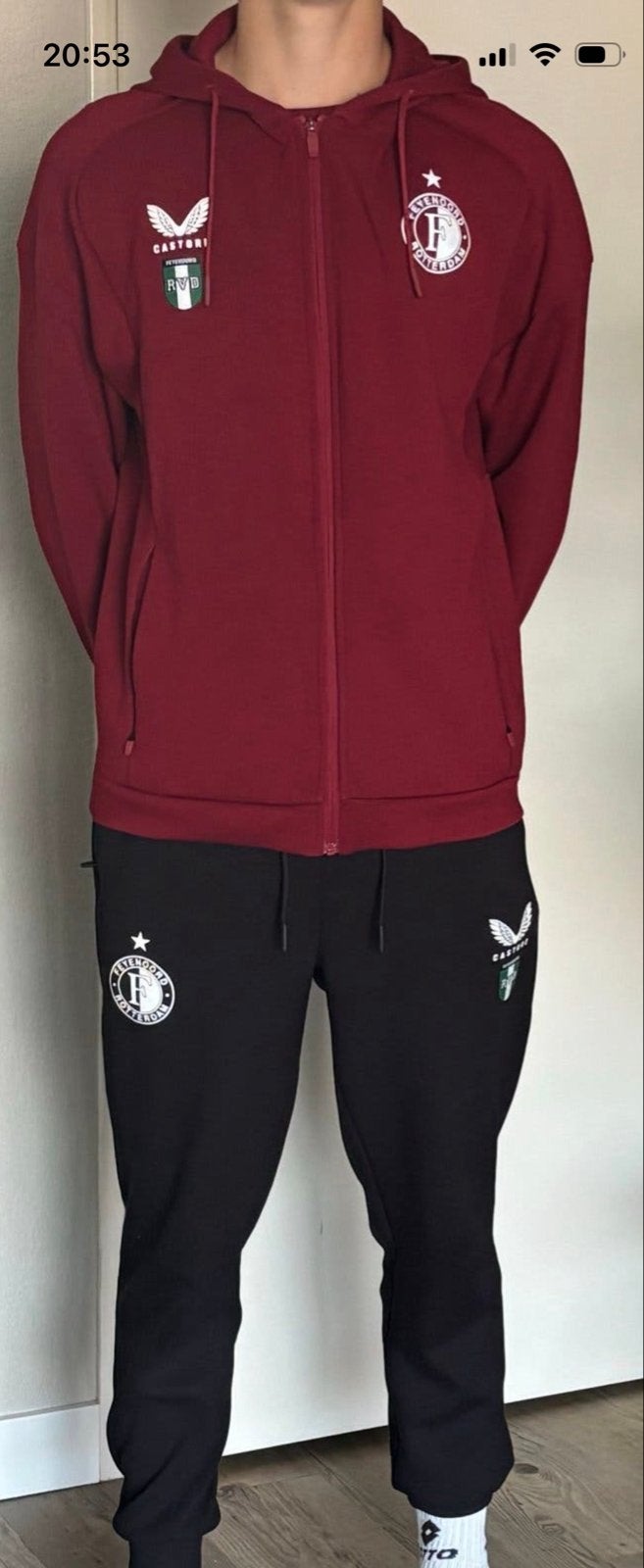 Feyenoord trainingspak set (broek, vest, T-shirt) - Maat M, Ophalen of Verzenden, Zo goed als nieuw, Voetbal, Meerkleurig