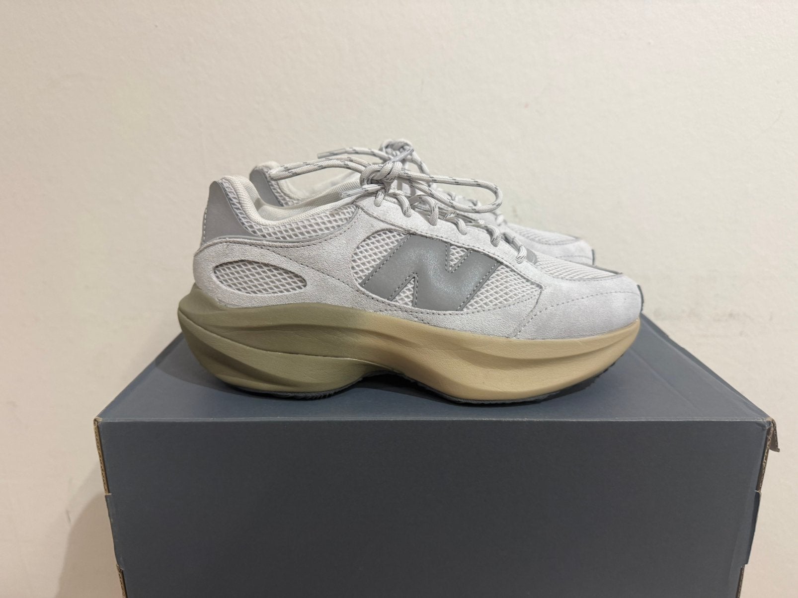 Te koop nieuwe New Balance maat 39.5, Postlaan 3, Nieuw, Ophalen of Verzenden, Sneakers of Gympen