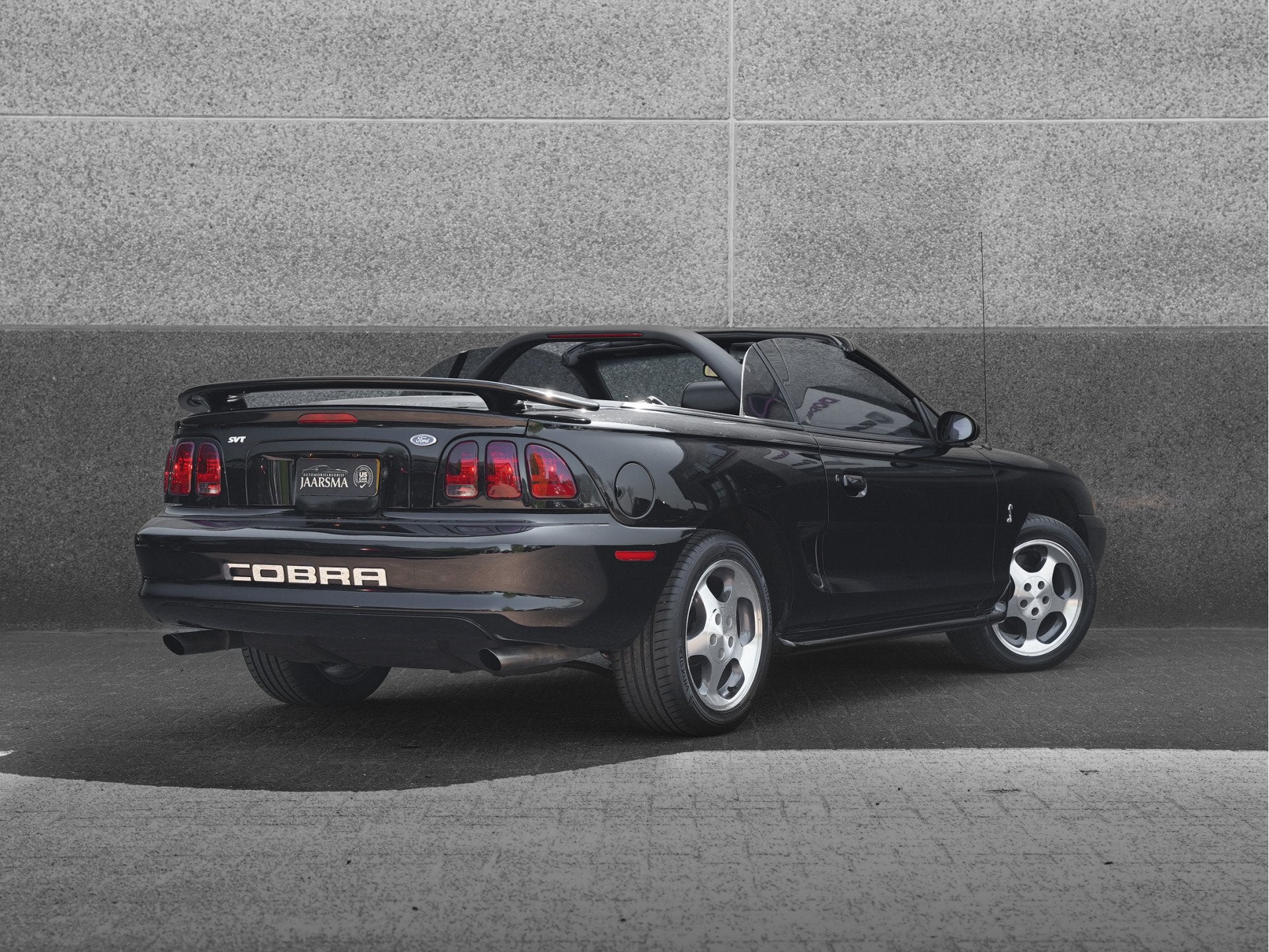 Ford SVT Mustang Cobra 4.6L V8 DOHC |Handgeschakeld |Elektri, Zwart, Cabriolet, 4 stoelen, Zwart