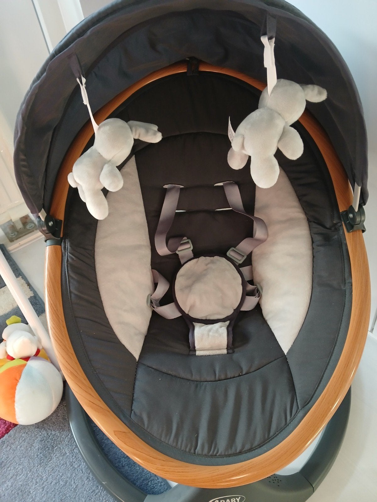 Elektrische babyschommel 4baby, Ophalen, Zo goed als nieuw
