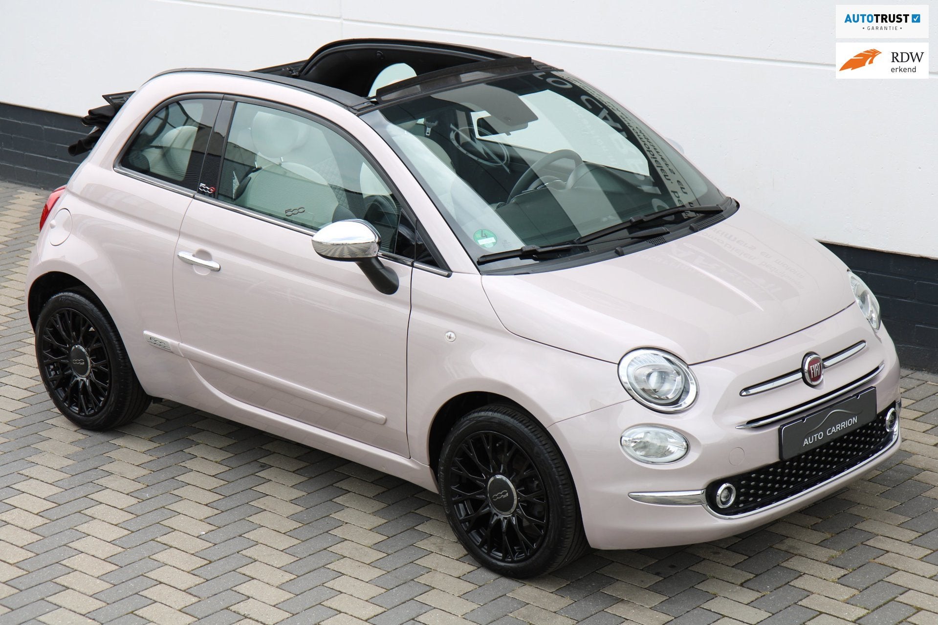 Fiat 500 C 1.0 Hybrid Star Carplay Xenon Navi Cruise !, Auto's, Voorwielaandrijving, Gebruikt, Zwart, Cabriolet