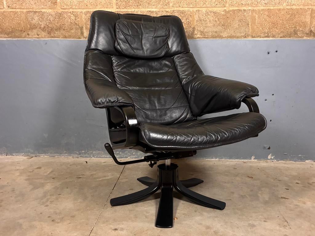 Skalma Deens design leder draaifauteuil hocker, Ophalen, G, G, 75 tot 100 cm