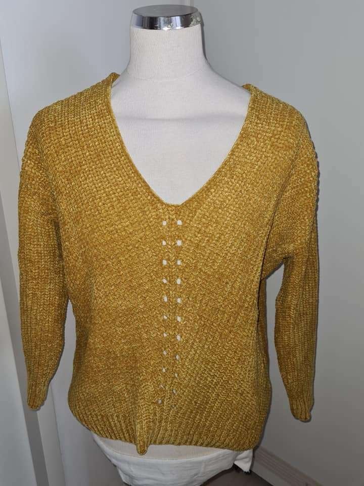 Mooie okergele trui met V-hals maat XL, Ophalen of Verzenden, Zo goed als nieuw, Maat 46/48 (XL) of groter, Geel