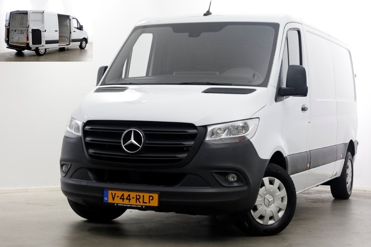 Mercedes-Benz Sprinter 315 CDI 150pk L2H1 Airco/Carplay/Crui, Auto's, Voorwielaandrijving, Dealer onderhouden, Gebruikt, Euro 6