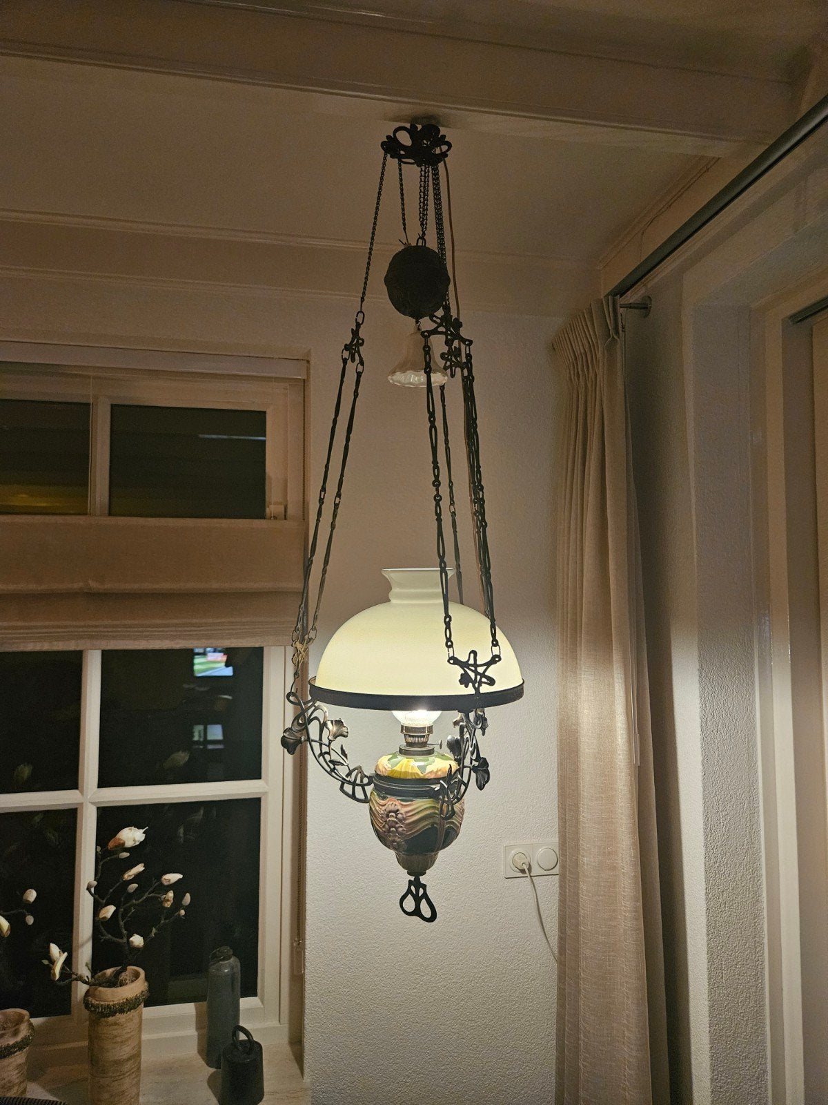 Antieke olielamp, omgebouwd voor elektra en olie, Antiek en Kunst, Antiek | Lampen, Ophalen