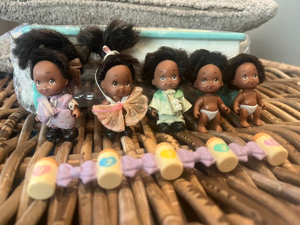 Quints Tyco donkere unieke! Baby's 1987 met kinderwagen, Ophalen of Verzenden, Gebruikt, Pop