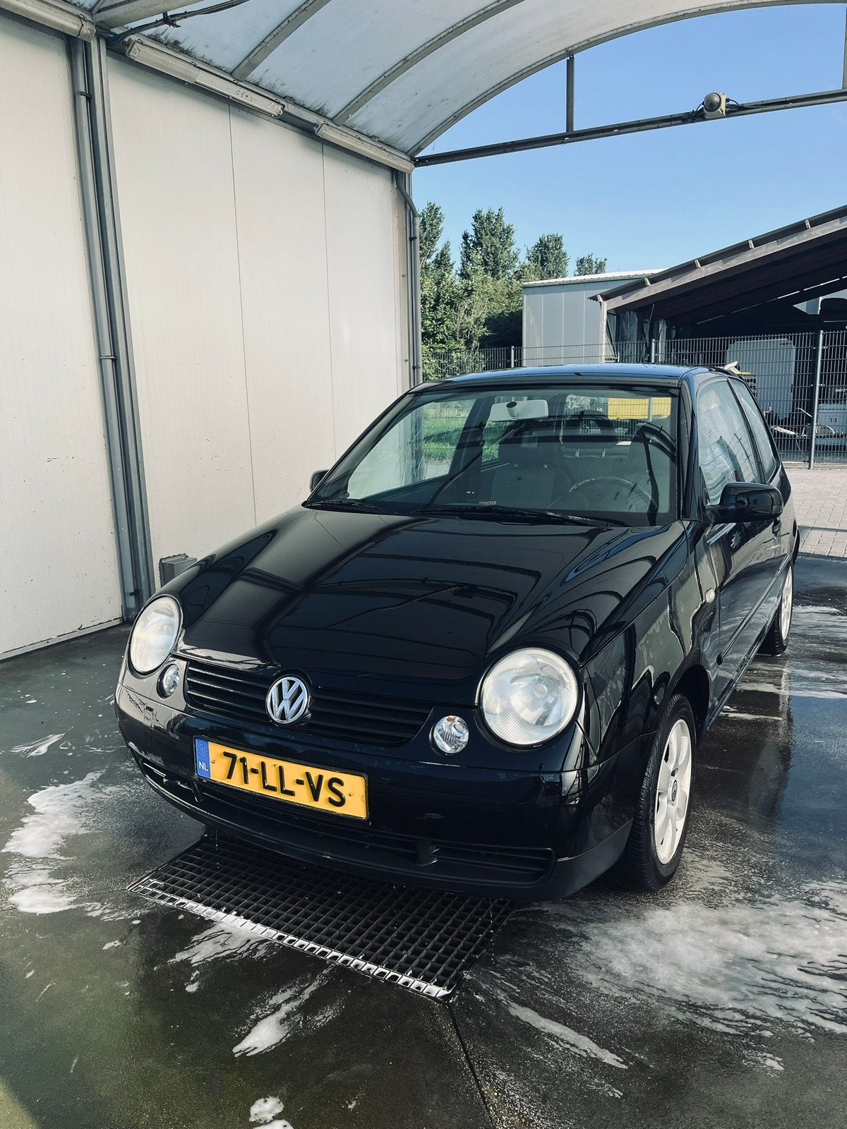 Volkswagen Lupo 1.4 44KW 2003 Zwart, Voorwielaandrijving, 450 kg, 31 €/maand, 4 cilinders