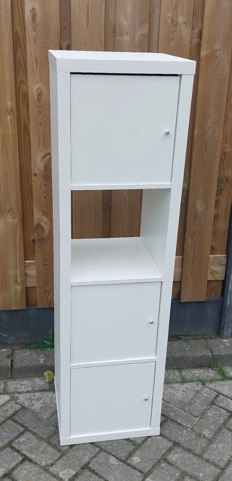 ikea kallax kast 4 vakken wit met 3 deurtjes zgan, Ophalen, 50 tot 100 cm, Zo goed als nieuw, Minder dan 100 cm
