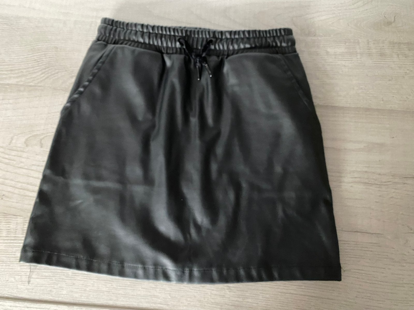 Imitatie leren rokje, Kinderen en Baby's, WE, Meisje, Ophalen of Verzenden, Zo goed als nieuw