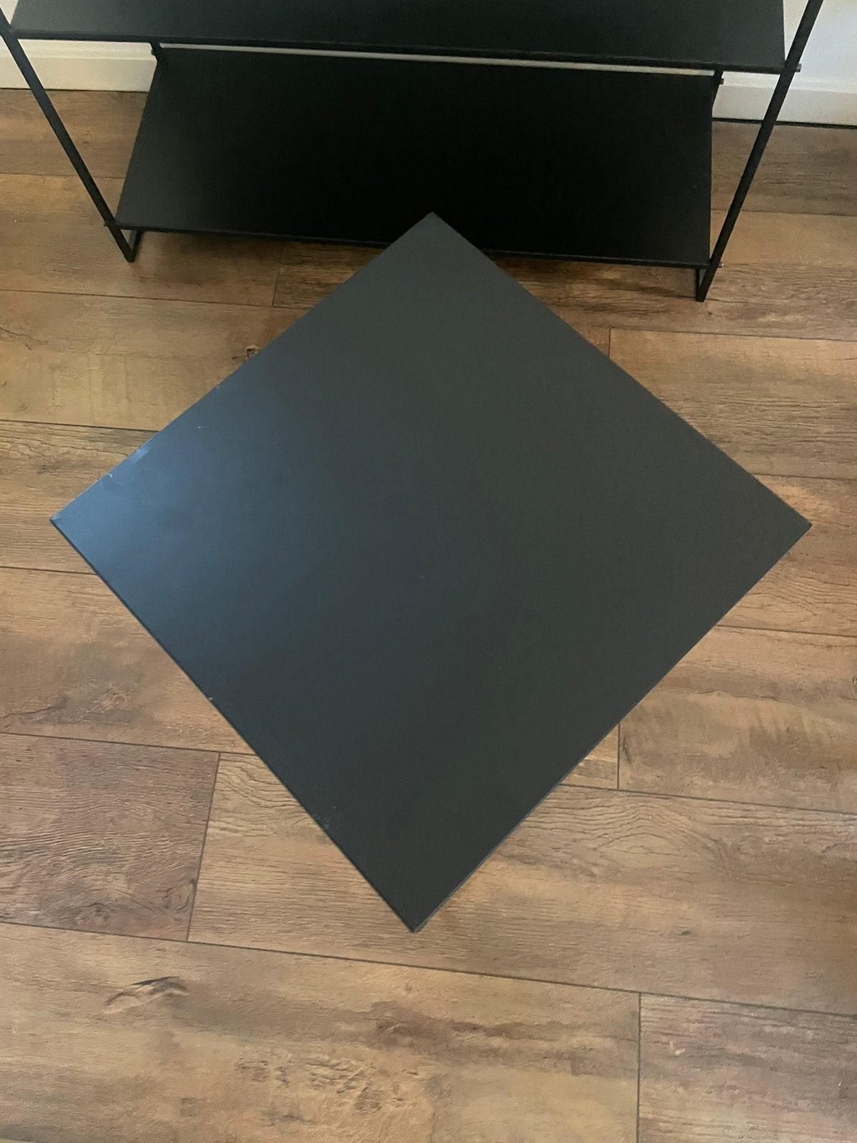 Gratis afhalen - Action vierkante bijzettafel, Minder dan 55 cm, Gebruikt, Metaal of Aluminium, Vierkant
