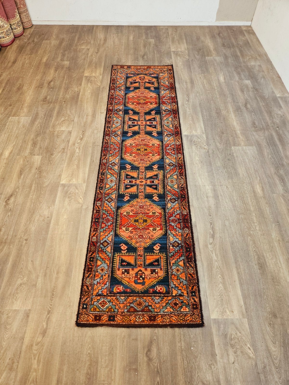 Perzische Loper. Prachtige kleuren en patronen! Weg = Weg!, Perzisch, 200 cm of meer, Zo goed als nieuw, Rechthoekig
