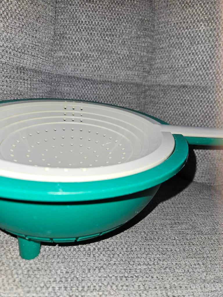 Tupperware duo-vergiet met handvat, Ophalen of Verzenden, Gebruikt, Groen, Overige typen