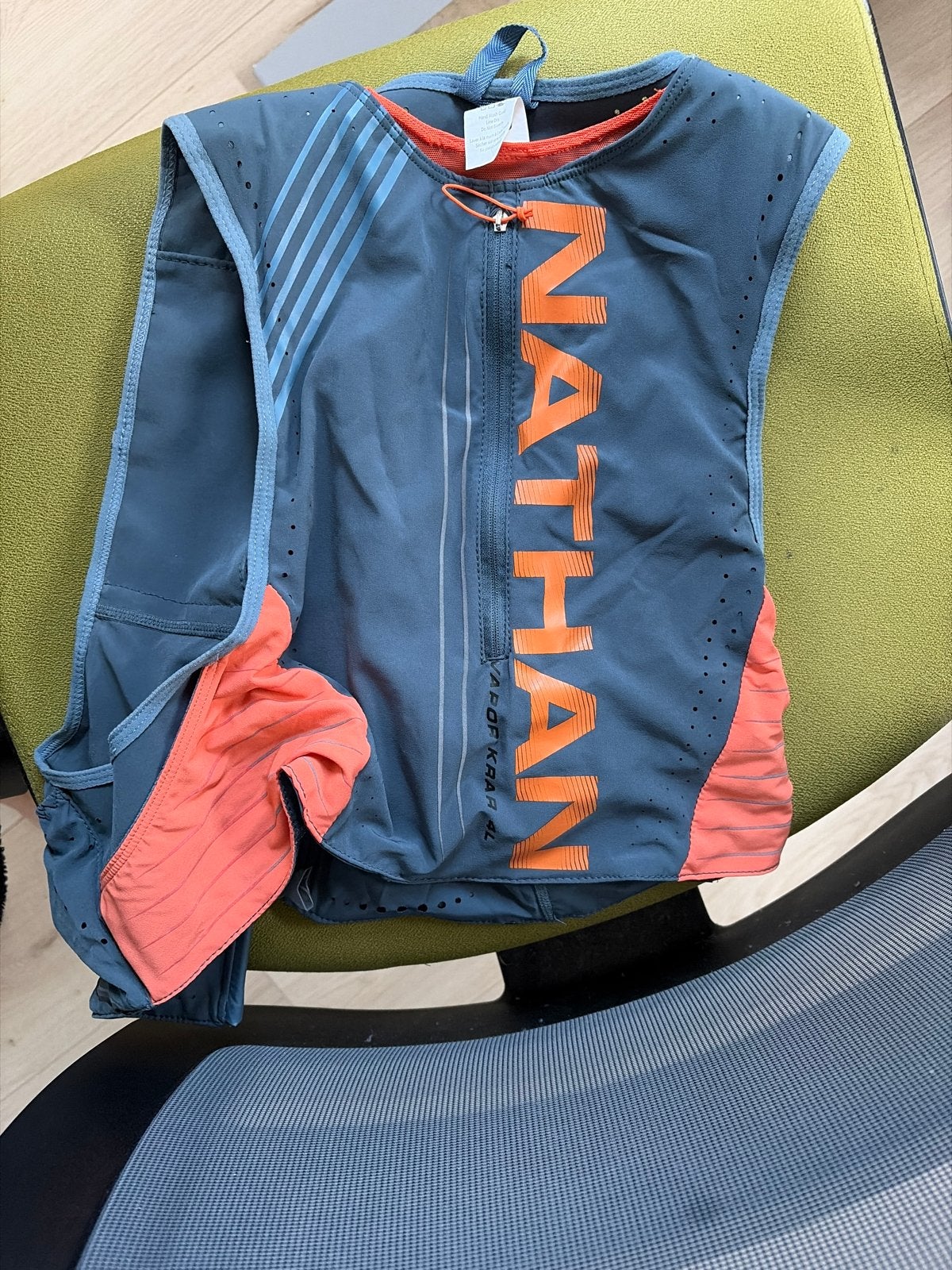Nathan VaporKrar 4L hardloopvest, Overige merken, Ophalen of Verzenden, Zo goed als nieuw, Kleding