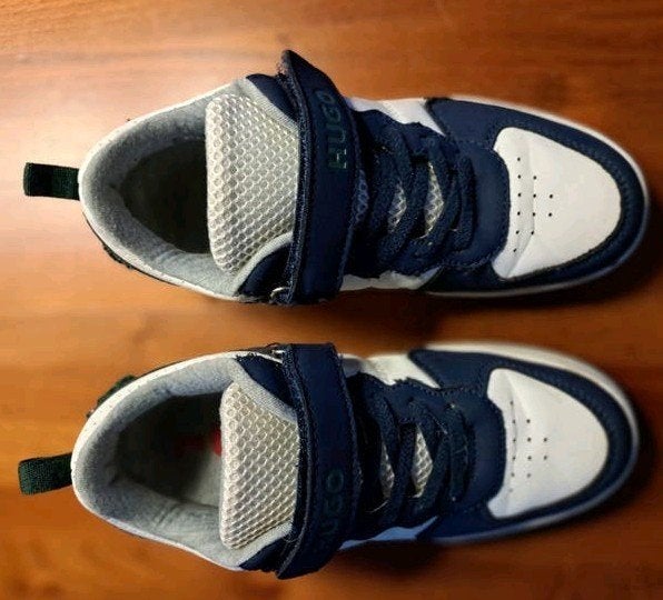 Hugo sneakers maat 35 voor jongens of meisjes, Verzenden, Jongen of Meisje, Schoenen, Zo goed als nieuw