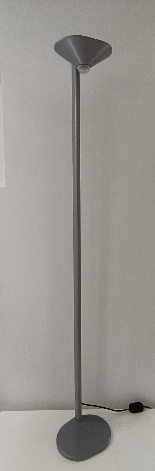 Tronconi Ciclope vloerlamp, Ophalen